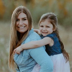 Meet your Posher, Janelle